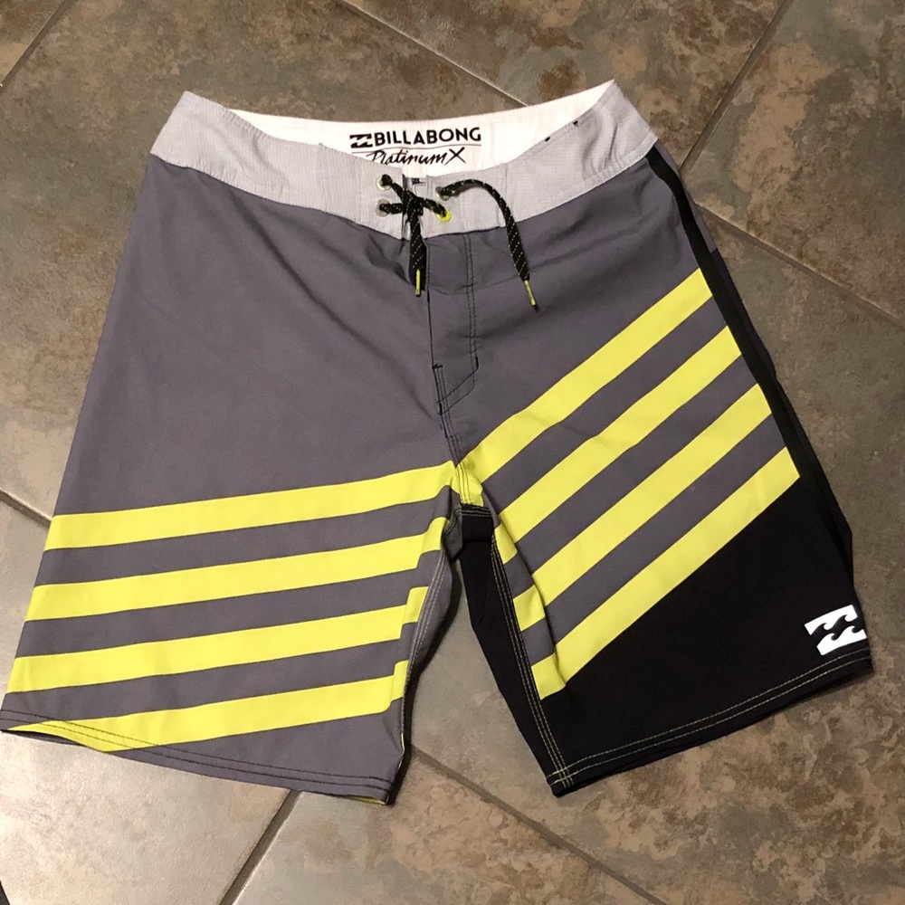 Billabong Platinum X baggies